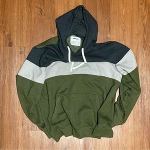 Men’s Sonoma Hoodie Size XL. Green Navy and Light Grey